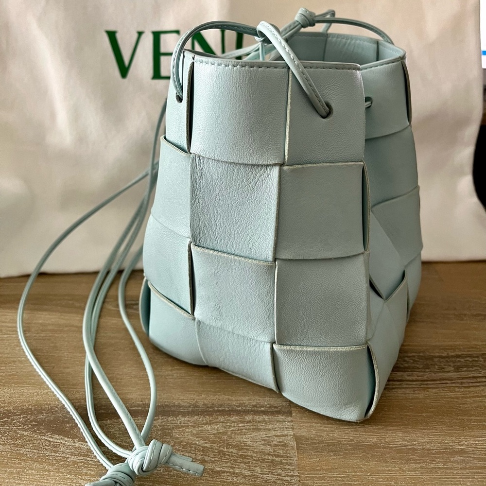 Bottega Veneta Small Cassette Bucket Bag